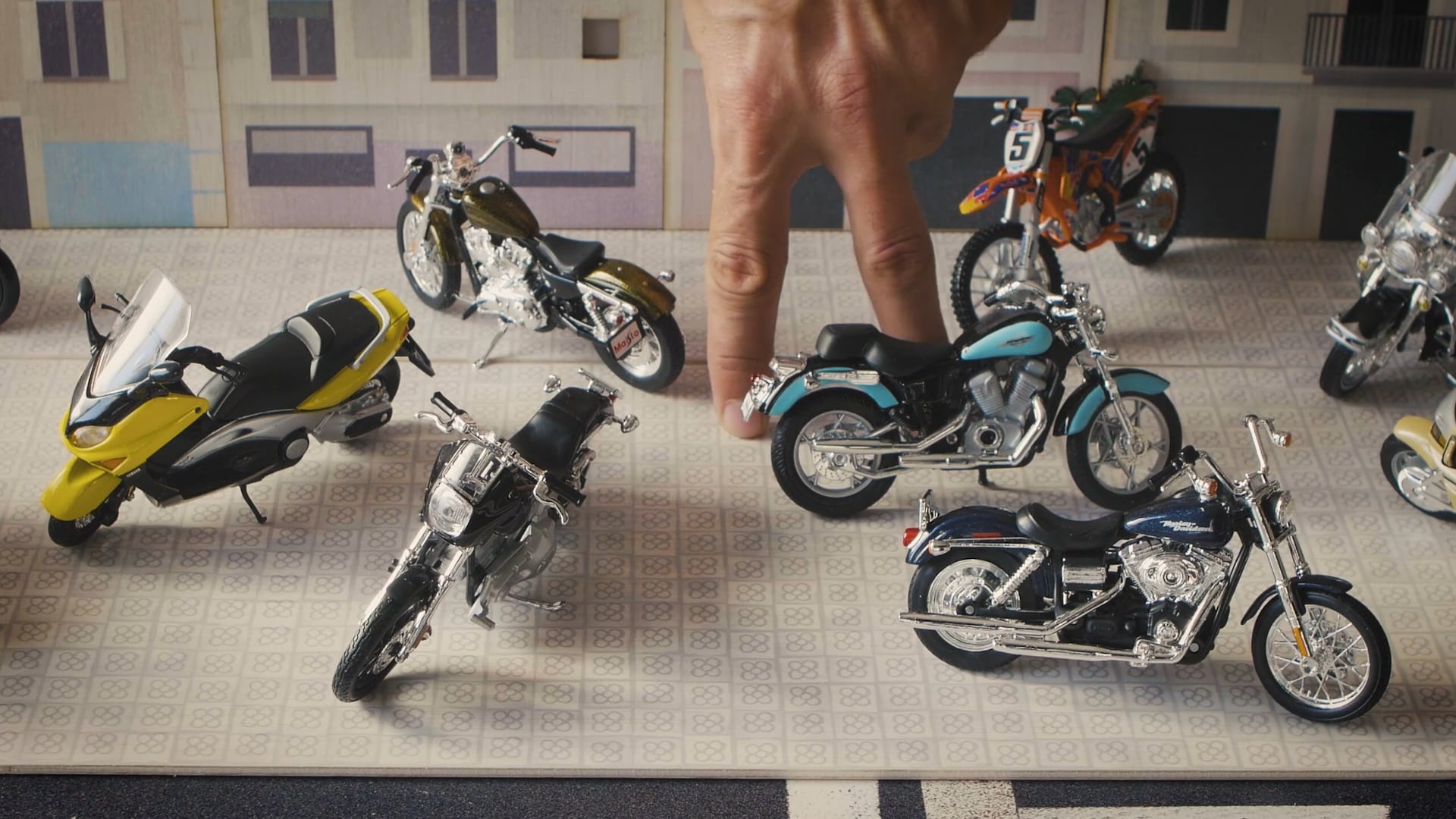 Barcelona ciutat de vianants – Motos en vorera